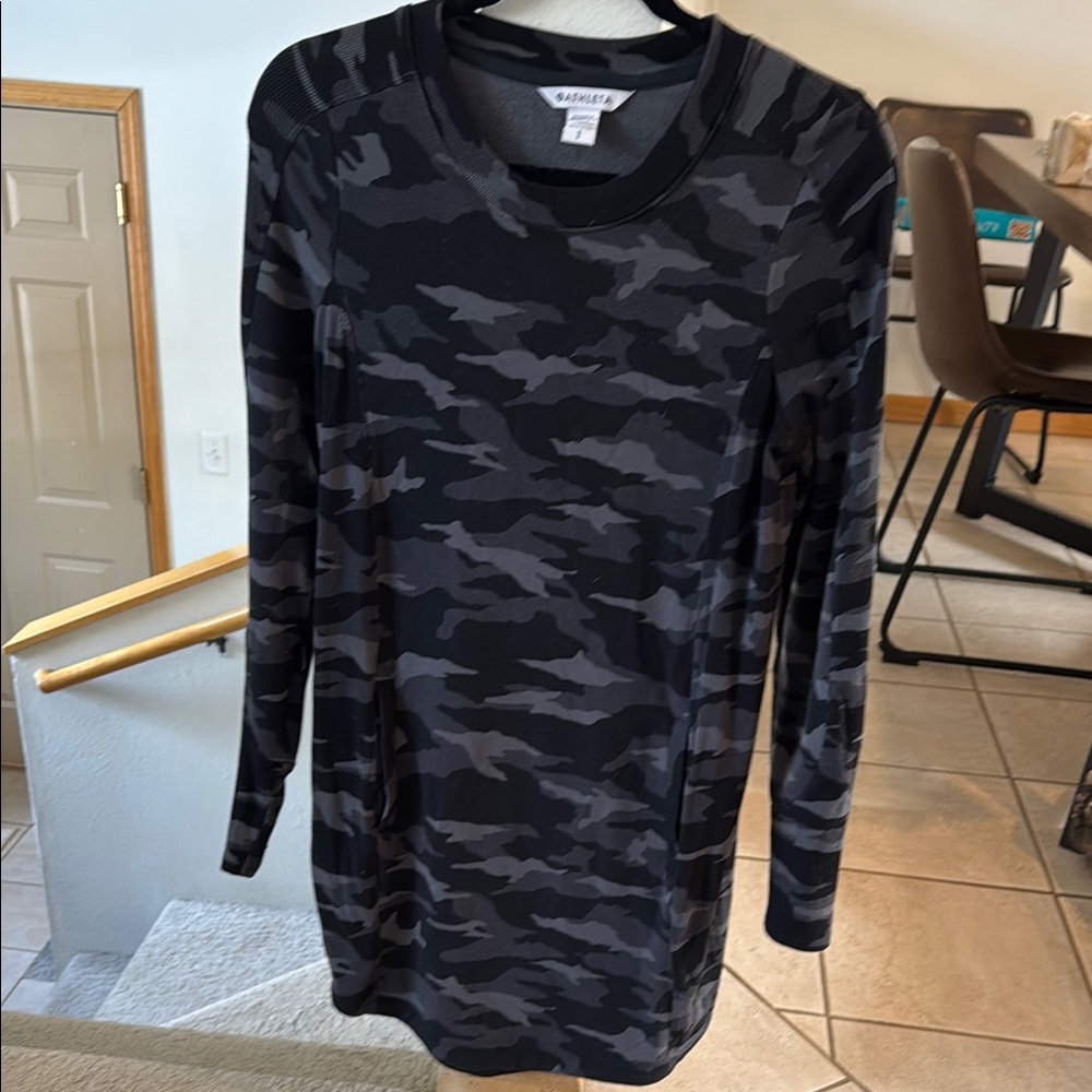 Athleta Black Camo Long Sleeve Dress
